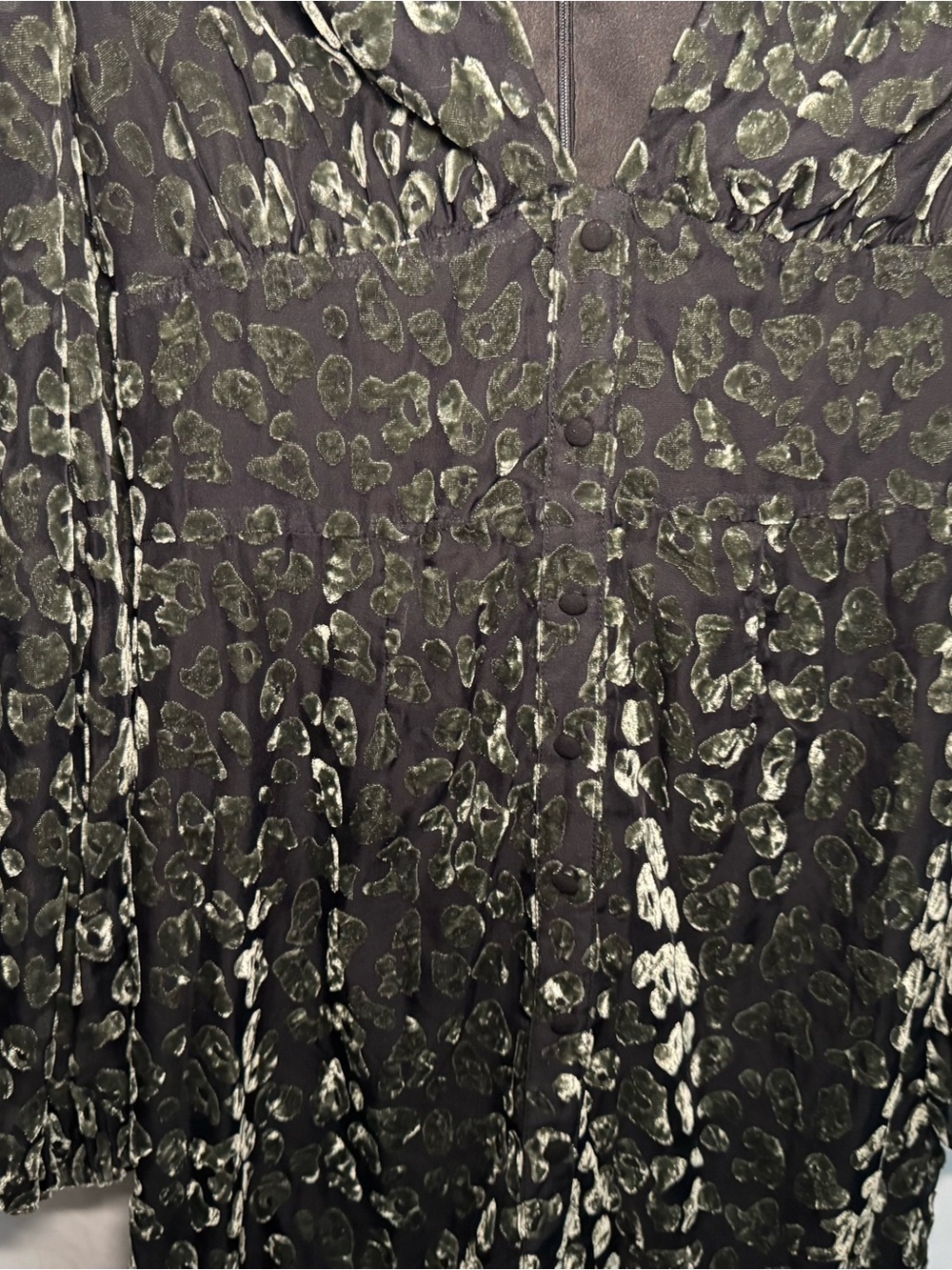 Lani The Label Burnout Velvet Metallic Mini Dress Black Green V-Neck Holiday M - Picture 3 of 6